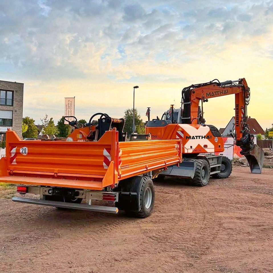 4. EDK C80 V8 mit Mobilbagger Kopie_be