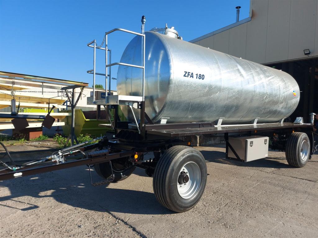 ZFA 180 mit 13000l Fass verzinkt_Zubehör2